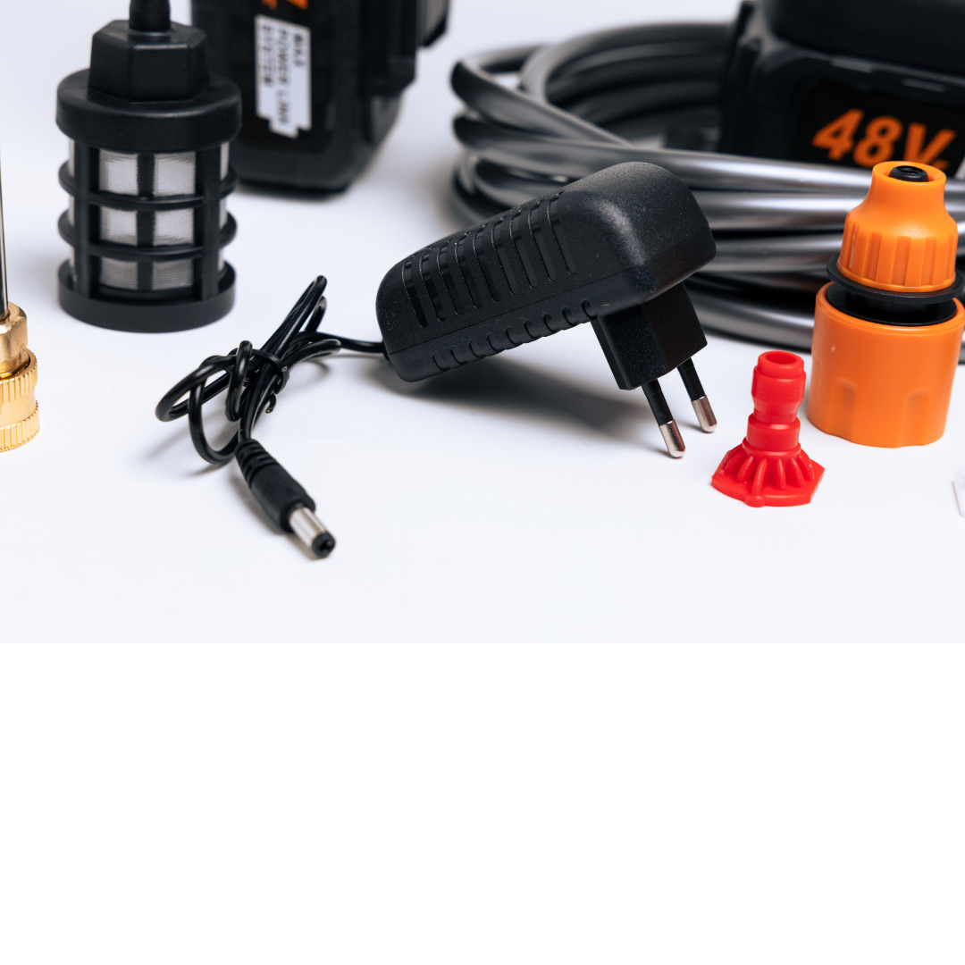 Akumulatorski visokotlačni čistilnik