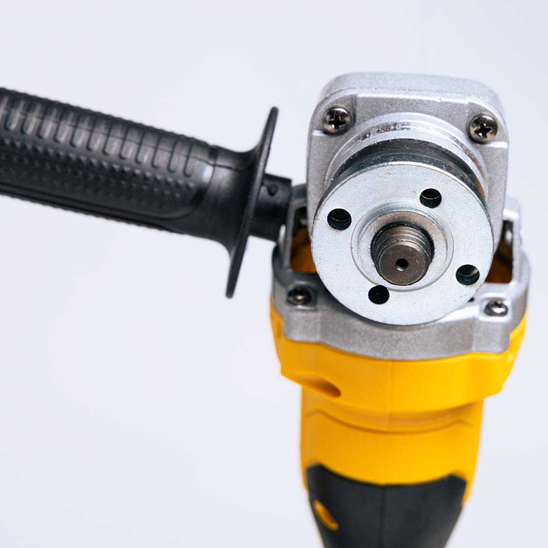 Akumulatorski kotni brusilnik Straus Tech