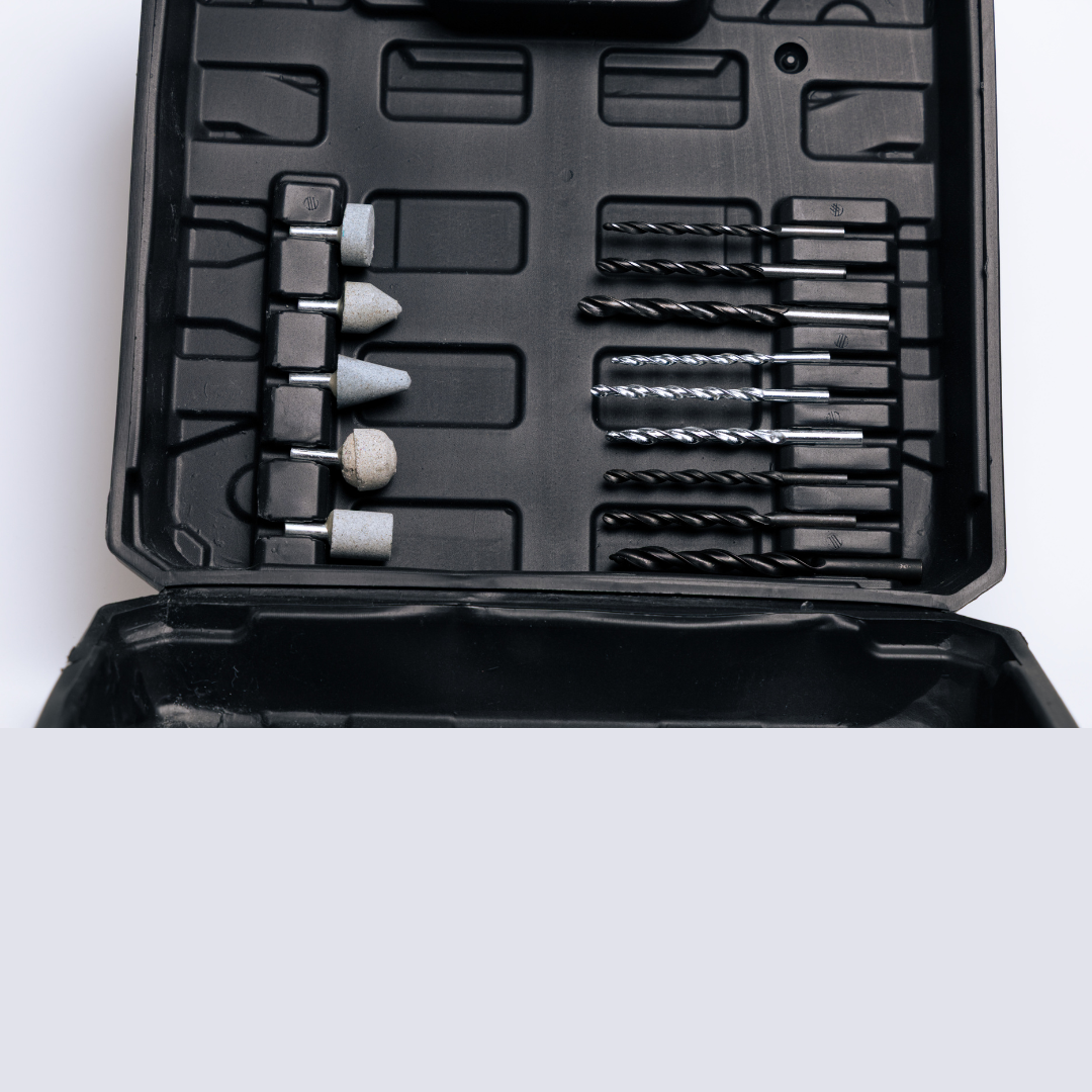 Komplet vrtalnika in brusilnika 1100 W | STRAUSTECH