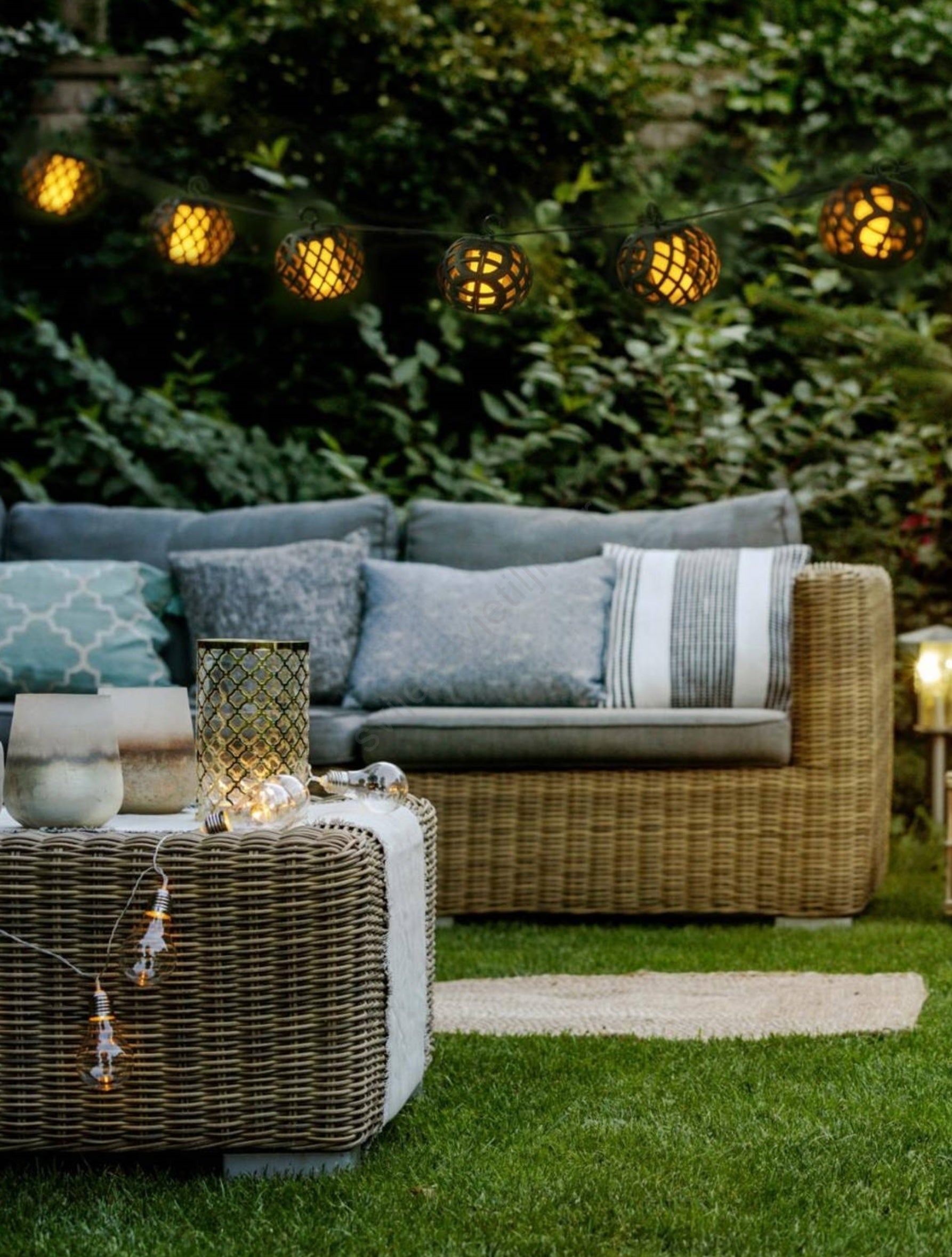 Sončna vrtna girlanda