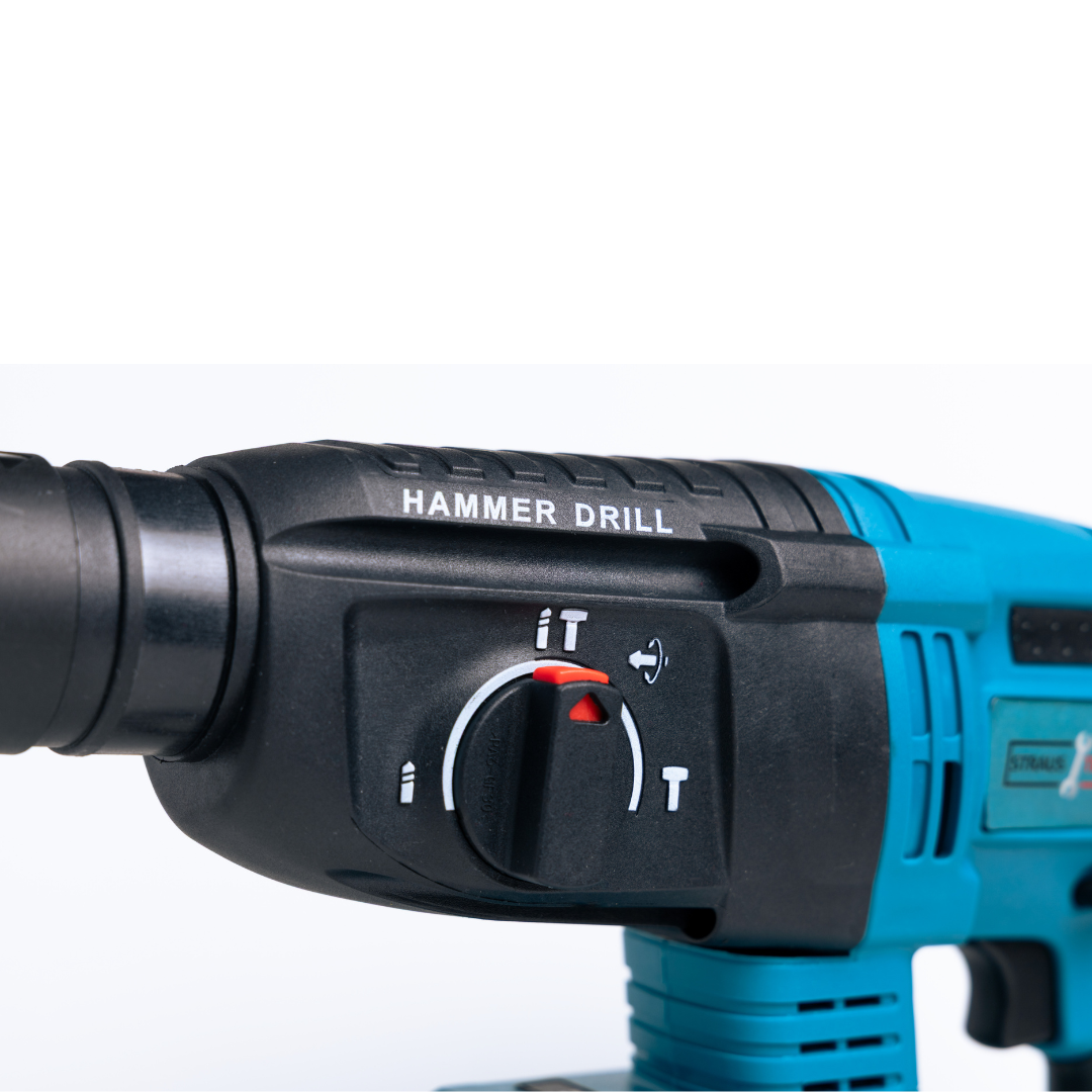 4 v 1 komplet, vrtalnik, izvijač, brusilnik | STRAUSTECH