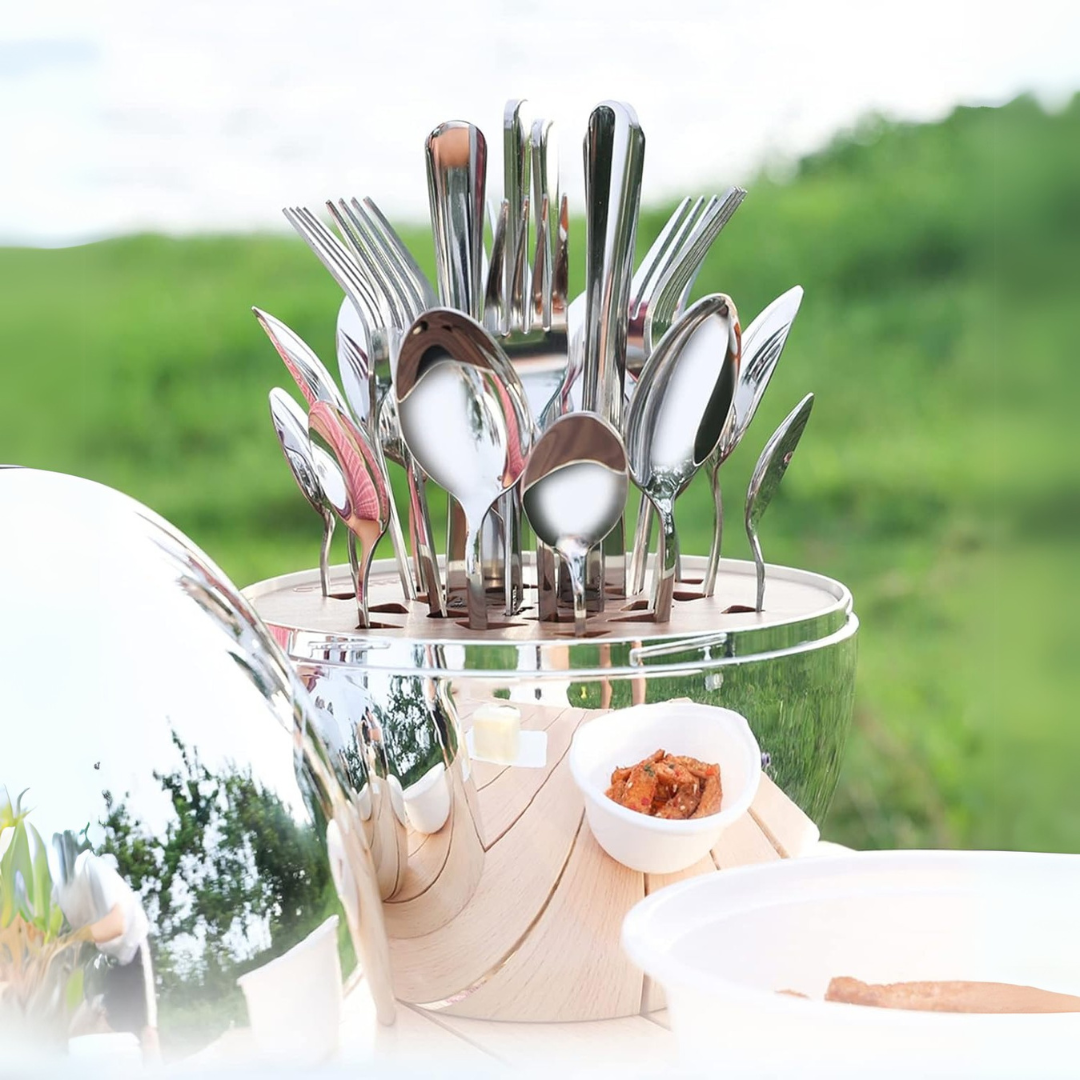 Set jedilnega pribora za jajca