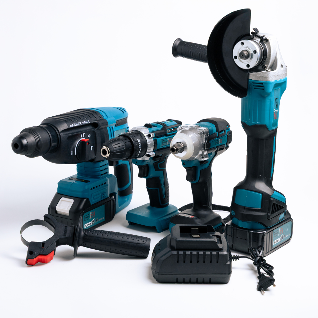 4 v 1 komplet, vrtalnik, izvijač, brusilnik | STRAUSTECH