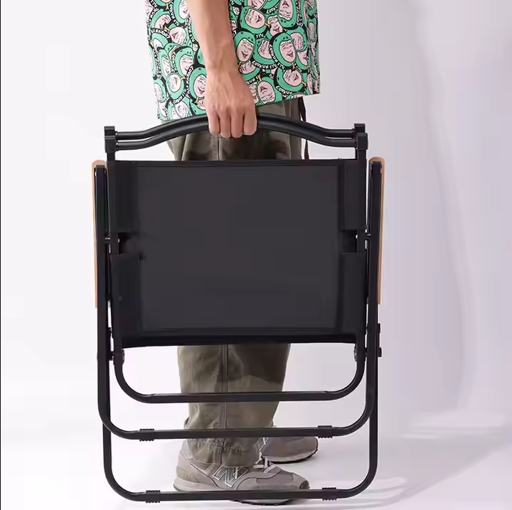 Zložljiv stol za kampiranje