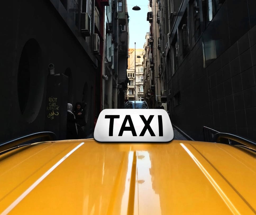 KROVNA TAXI SVETLOBNA TABLA